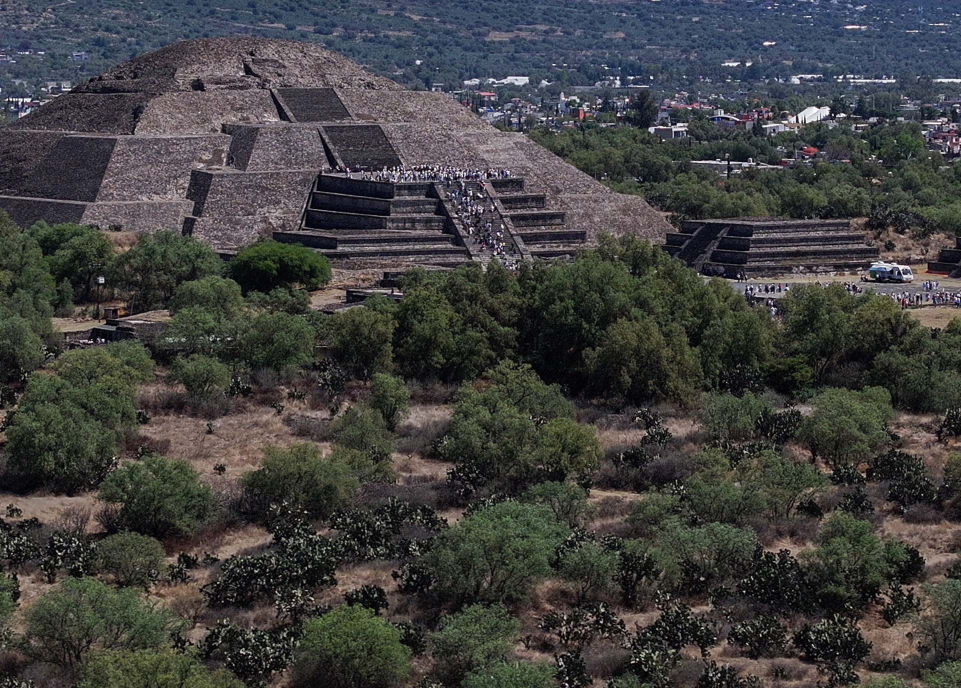 Gunman kills Canadian woman, injures six at Mexico’s Teotihuacan pyramids | Tourism News
