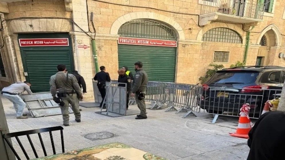 Israeli Forces Turn Jerusalem into a Military Zone During Holy...