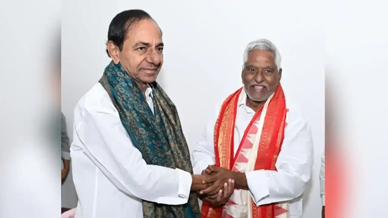 KCR addresses Praja Ashirvada Sabha, appoints Jeevan Reddy as BRS General Secretary