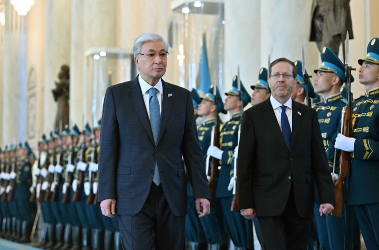 Kazakh, Israeli presidents meet in Astana to discuss cooperation