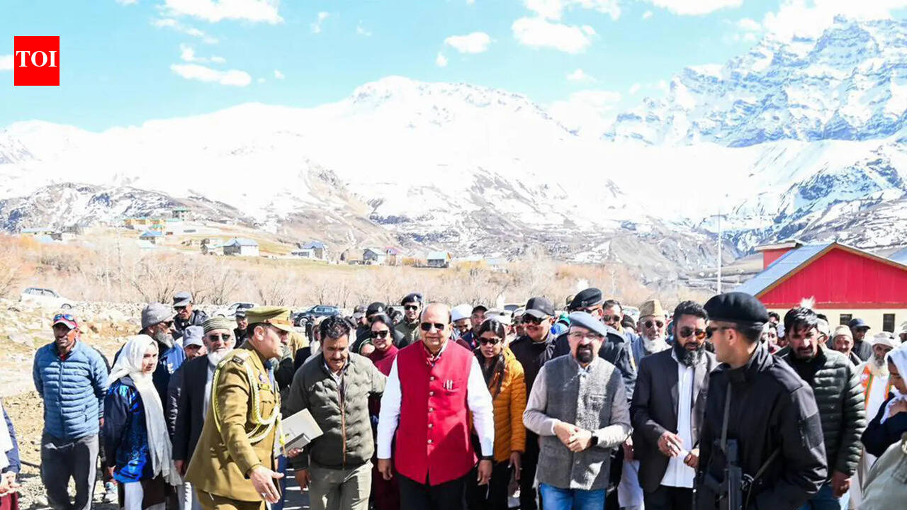Ladakh expands from 2 to 7 districts ahead of Amit Shah's visit | India News