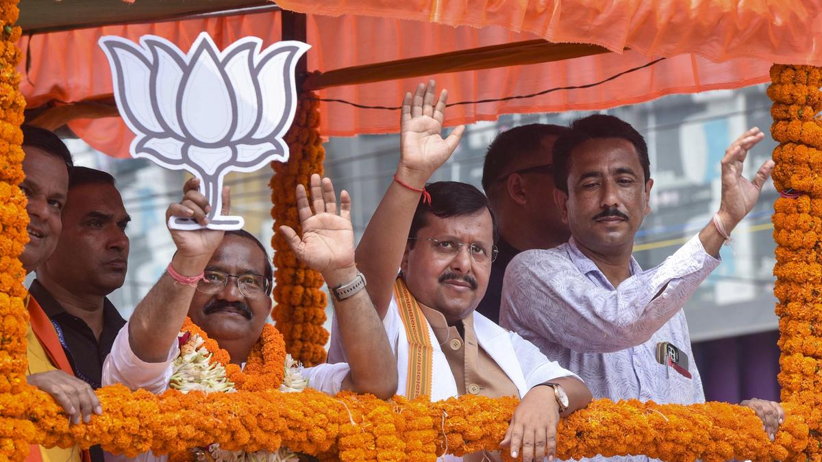 Mamata betrayed Bengal's women by conspiring with parties like Congress: Nitin Nabin