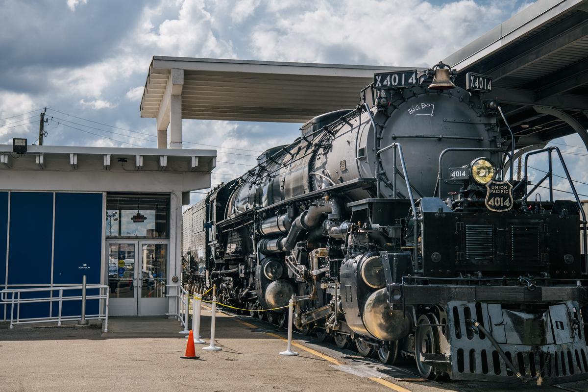 Massive Historic Train Rolling Through New York