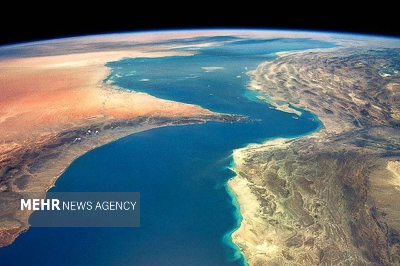 Mehr News Agency - Hormuz transit charges yield first revenue for Iran: MP