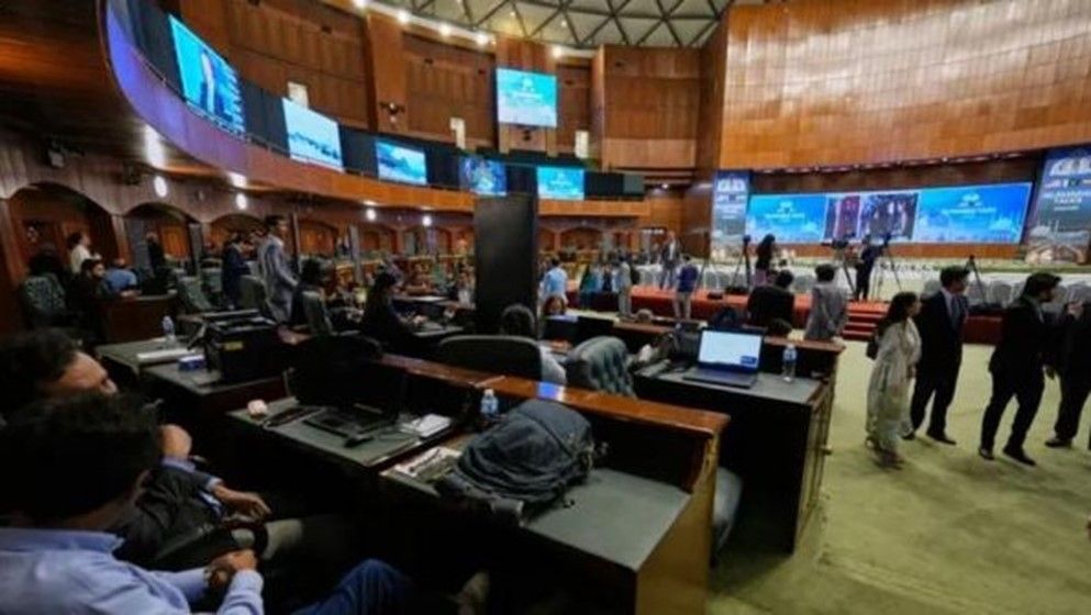 No Date Set for Next Round of Negoti...