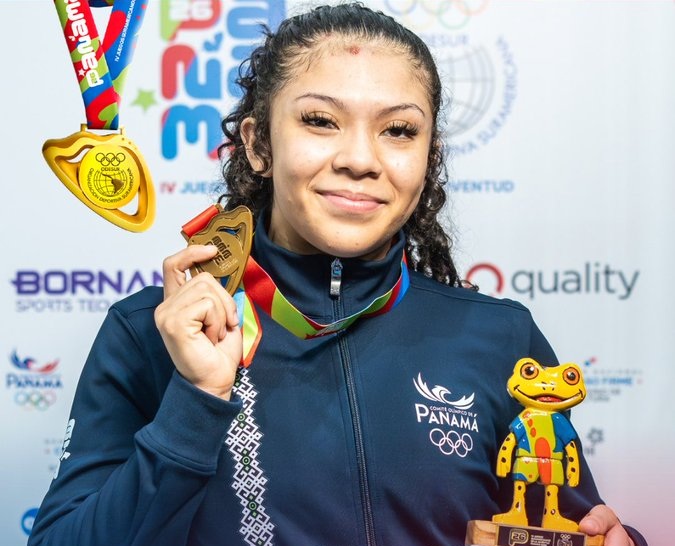 Panama Wins Gold in Women's Wrestling at the IV South American Youth Games
