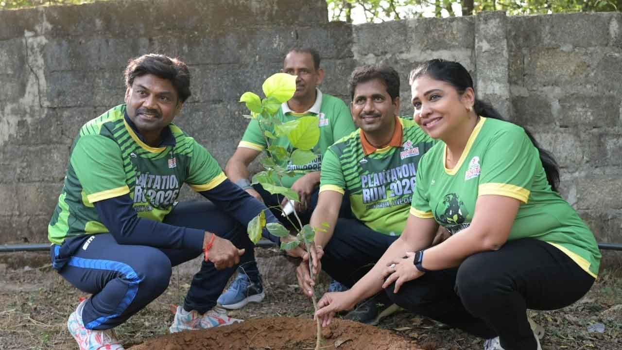 “Plantation Run 2026” Draws 2,000 Participants, Promotes Fitness and Environmental Awareness in Hyderabad