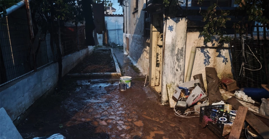 Polish national dies in the floods of Attica as storm Erminion sweeps through Greece