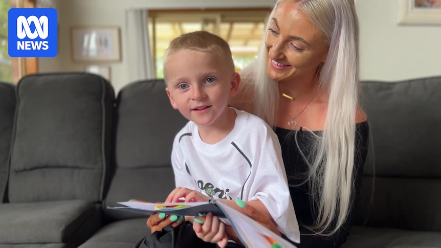 Port Macquarie family travels overseas for unproven stem-cell treatment as experts urge caution