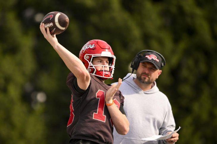 Reeder out to uphold standard at WKU