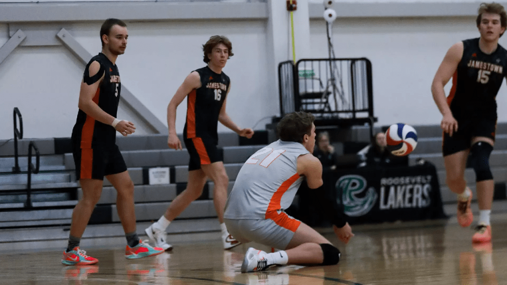 Roosevelt Defeats UJ Men's Volleyball In Straight Sets