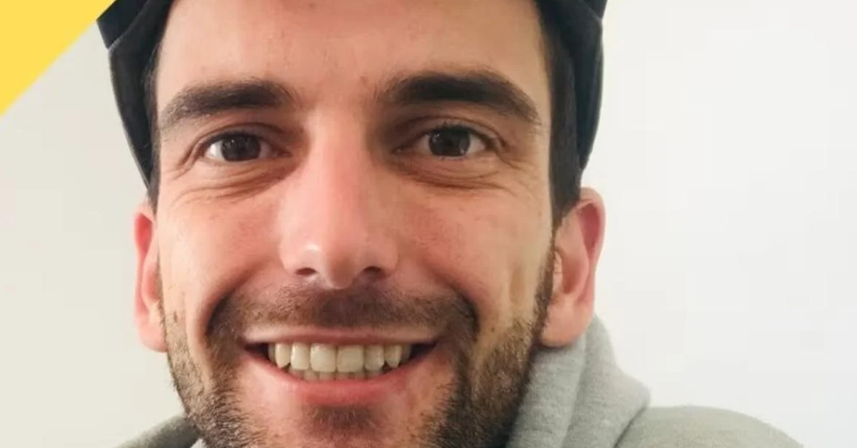 Schoolgirls left 'sick to the stomach' after primary teacher's persistent TikTok messages
