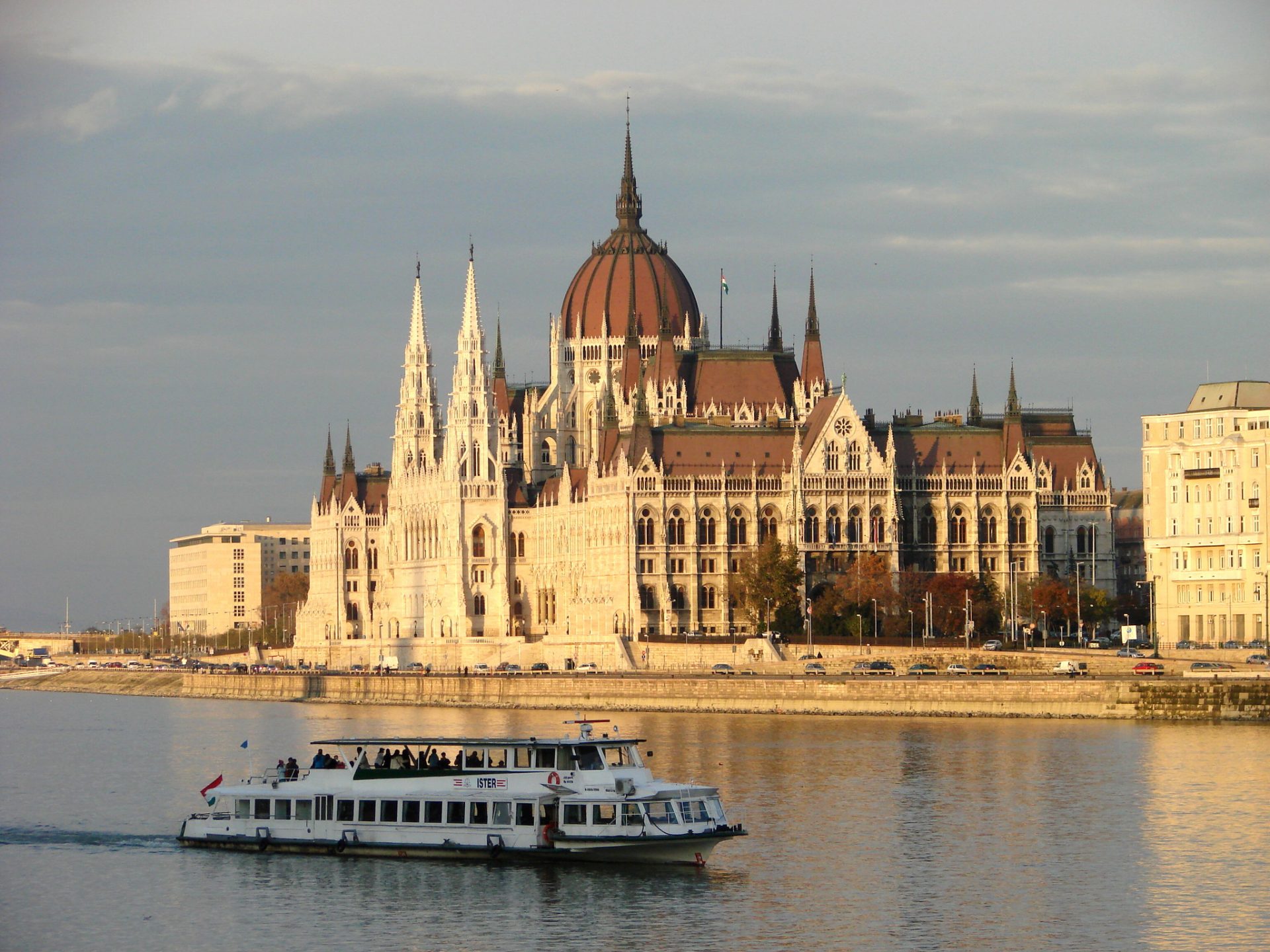 Sixteen-ministry cabinet planned as government formation advances