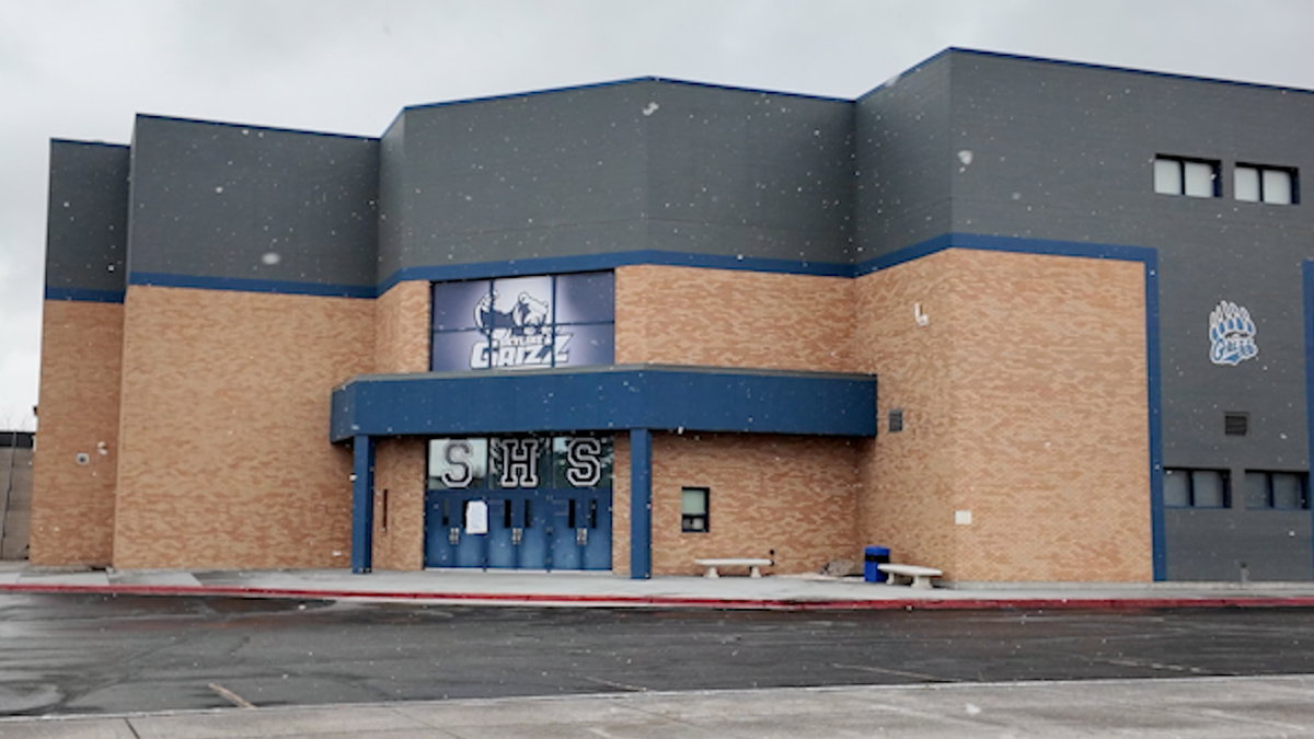 Skyline High closure extended while district awaits safety clearance, local architect raises concerns - LocalNews8.com
