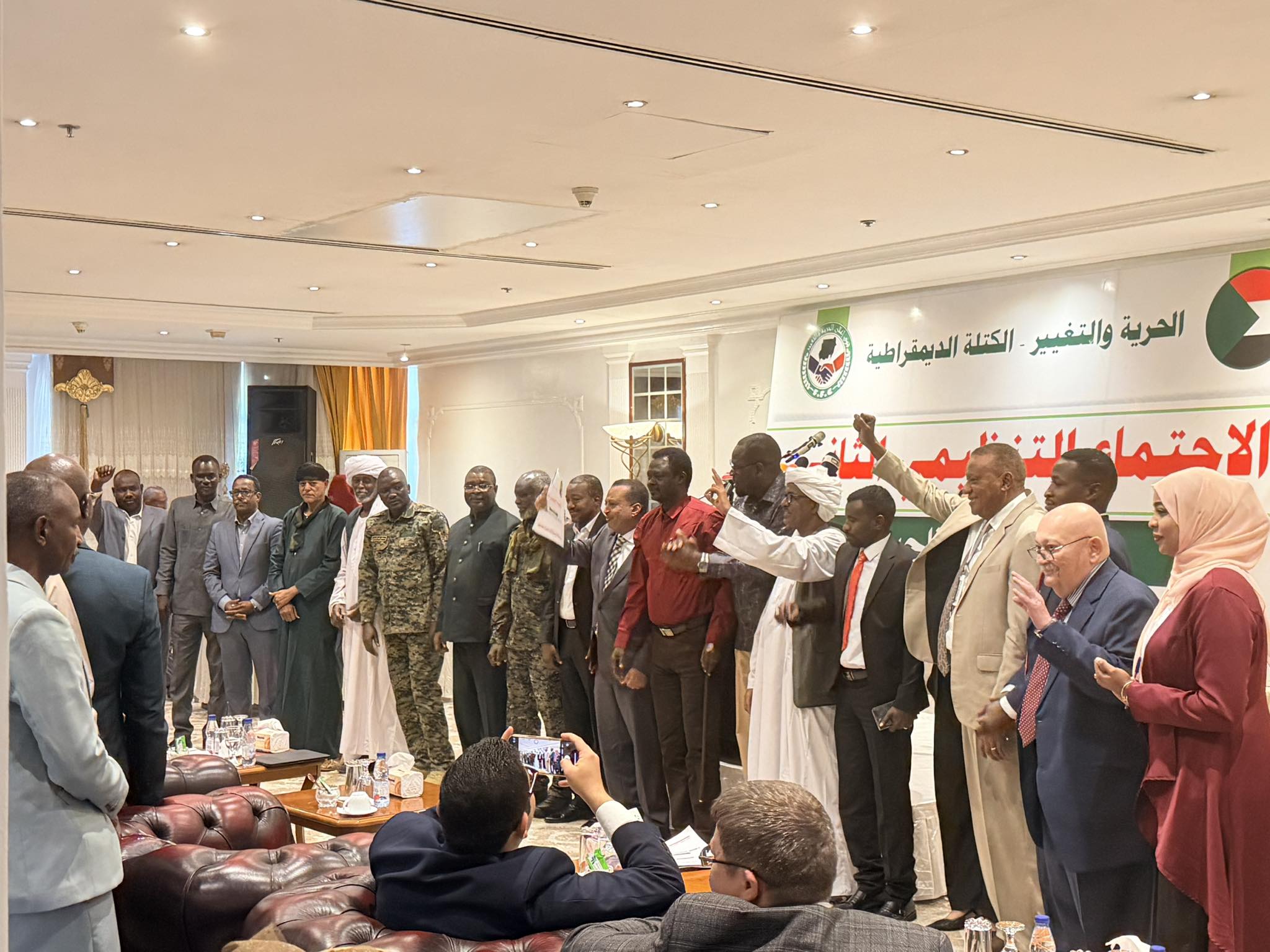 التوقيع على ميثاق الكتلة الديمقراطية ببورتيودان-26 أبريل 2026-وسائل التواصل الاجتماعي