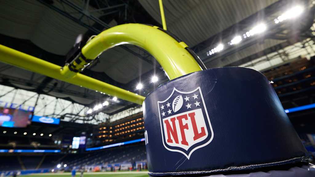 The NFL has met with the FCC
