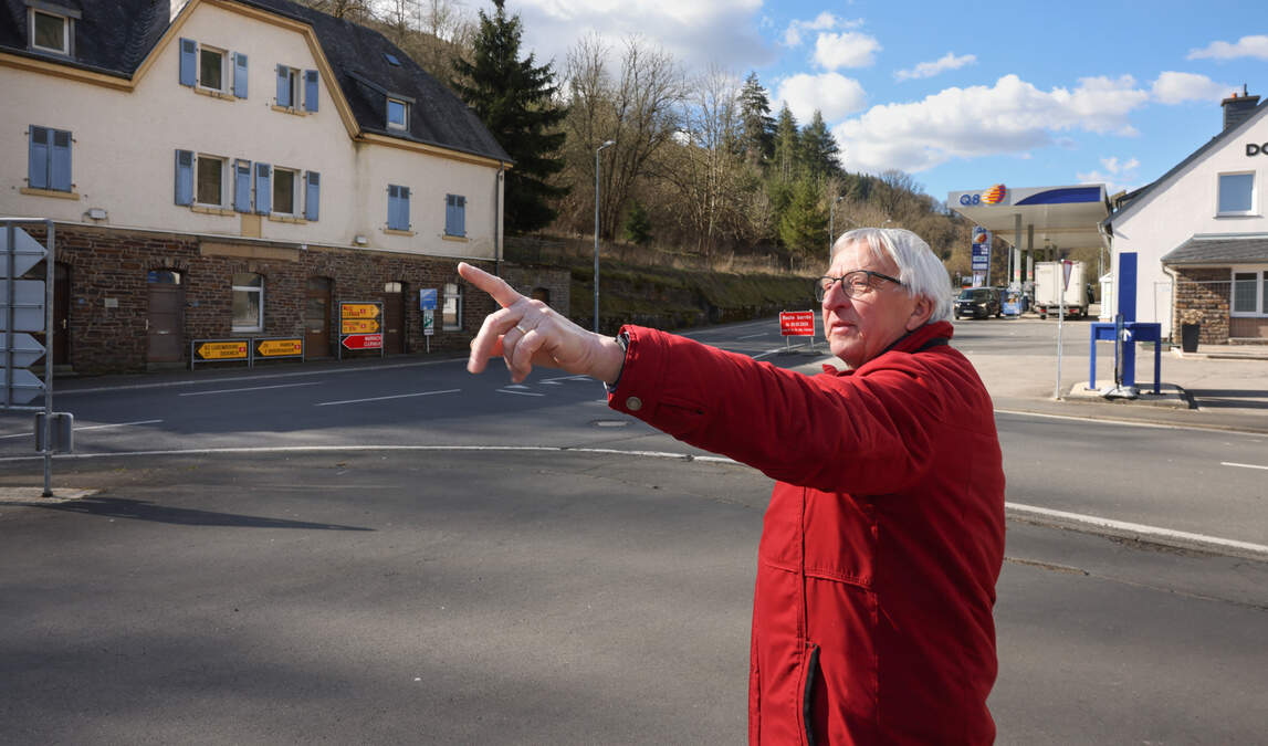 Should the building ever be used by the Our Nature Park, perhaps to provide information on nature conservation, Dieter Thommes would be willing to make his riverside meadow, not far from the old customs house, available for the good cause.