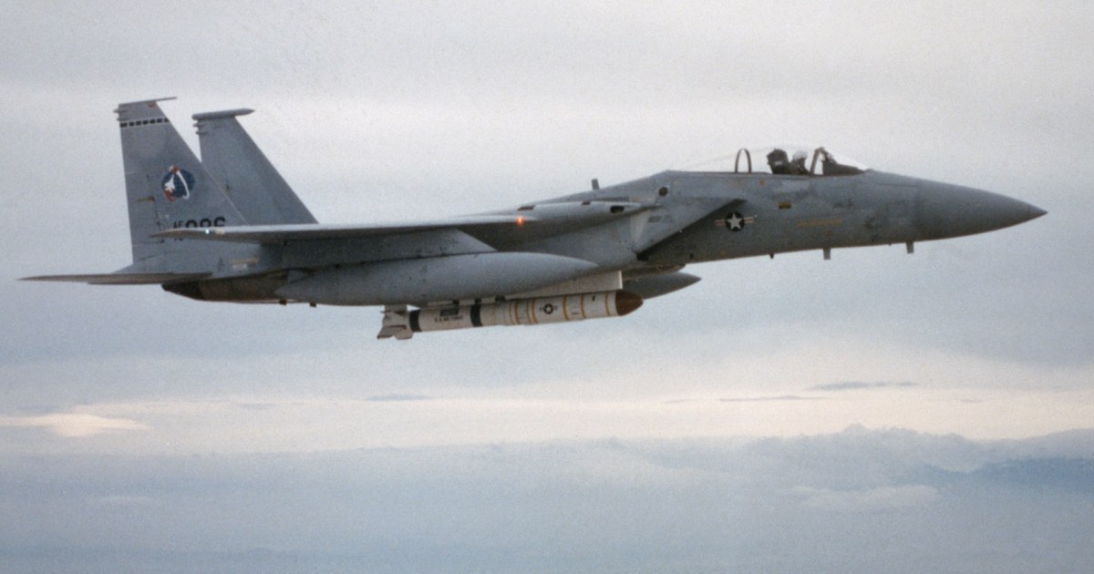 U.S. F-15 fighter jet went down over Iran, search and rescue mission underway, officials say