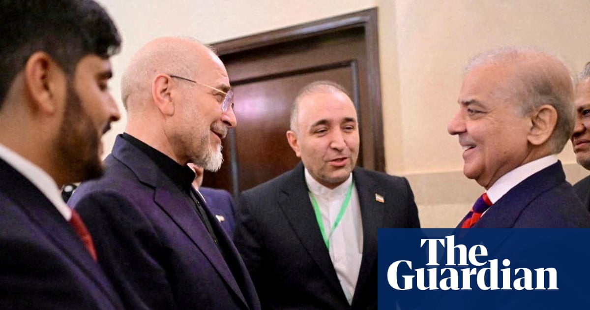 US and Iran hold talks in Islamabad as Pakistan seeks to broker peace deal | US-Israel war on Iran