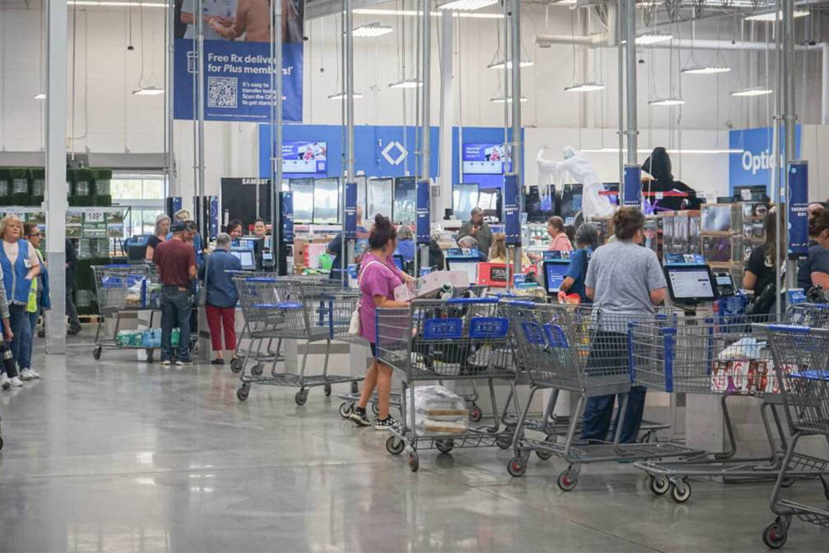 Sam’s Club raises annual membership fees after four years. RaisaMacouzet/Shutterstock.com