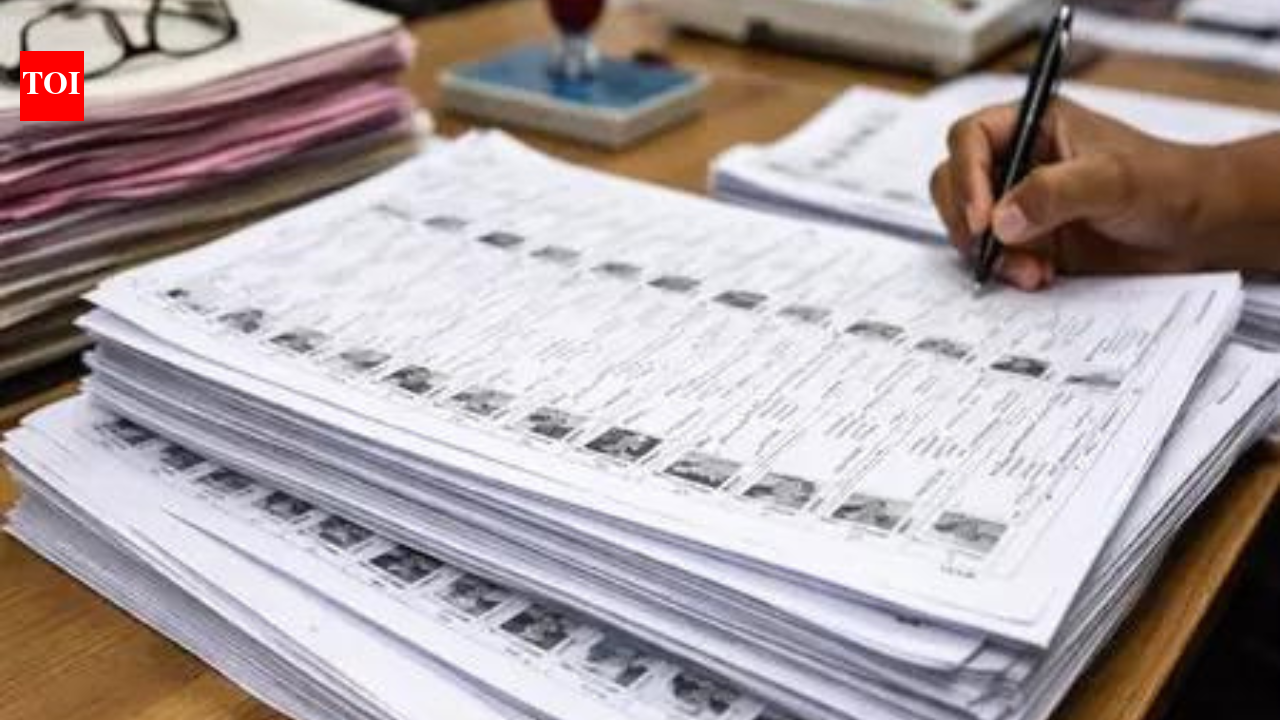 West Bengal assembly elections: Nearly 7 lakh voters added to electoral rolls days before Phase 1 polling | India News