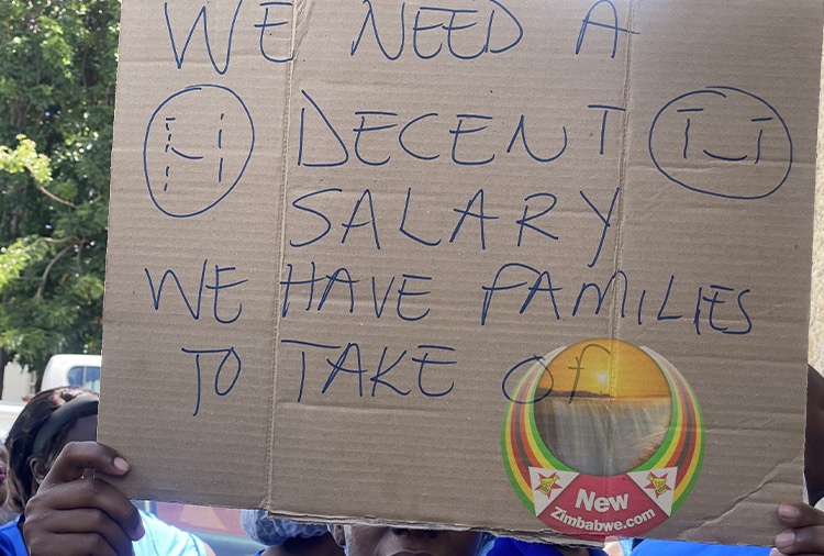 Zimbabwe nurses down tools over poor salaries and working conditions