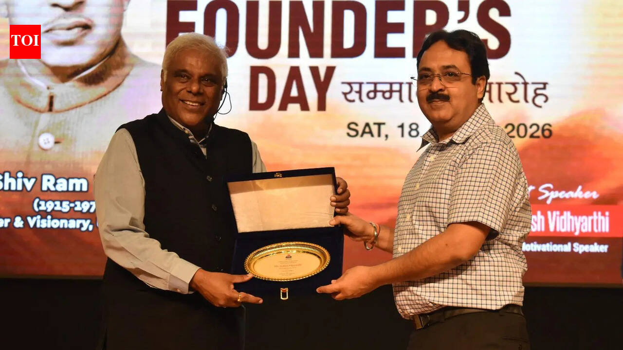 ‘Persistence, continuous efforts needed to achieve success’ | Prayagraj News