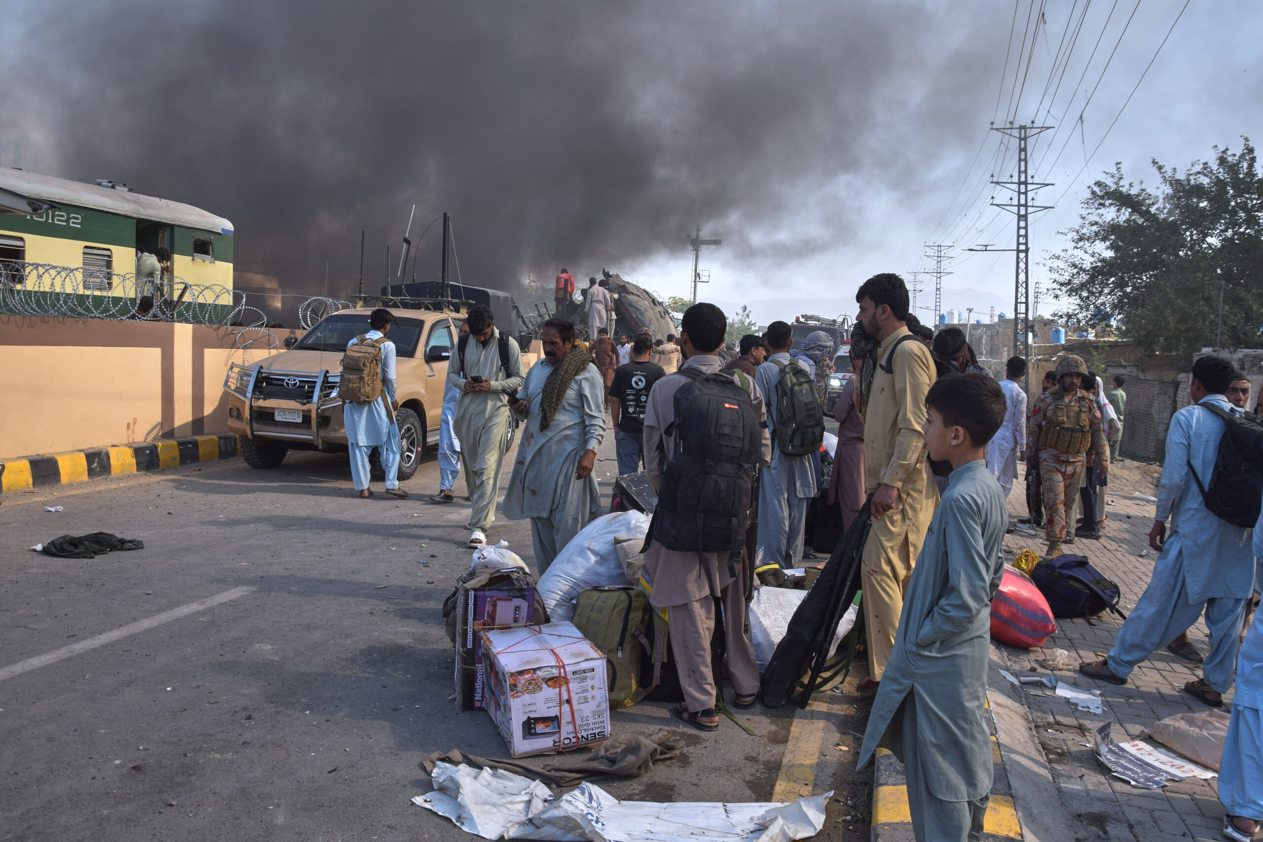 24 Killed in Blast Near Railway Track in Pakistan’s Quetta