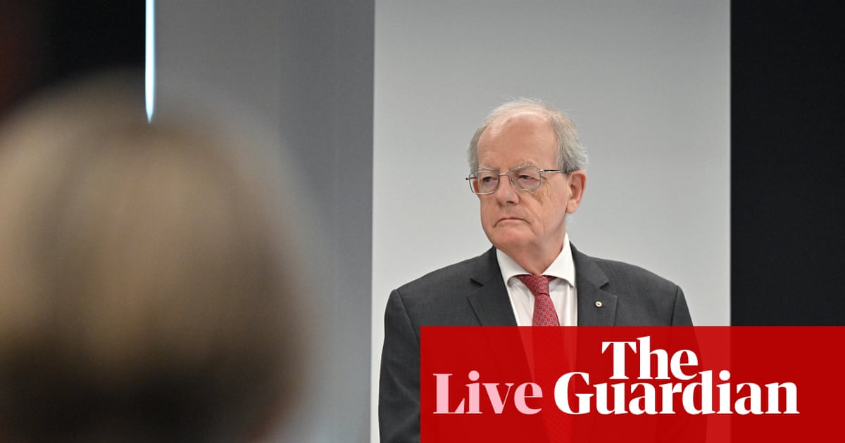 Australia politics live: outgoing Nacc boss says sorry for robodebt inquiry delays; new US ambassador starts in Washington | Australia news