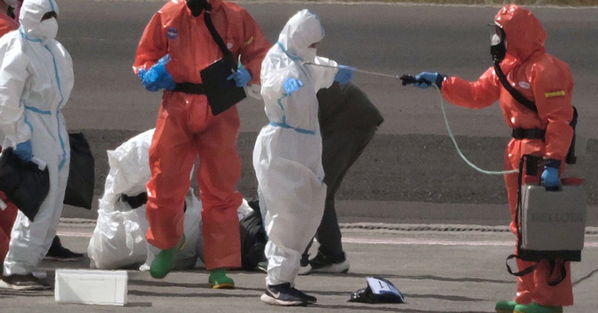 Australians from virus-stricken cruise ship in change of plans for repatriation