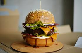 Burger spectacle returns to BelgradeSerbian Monitor