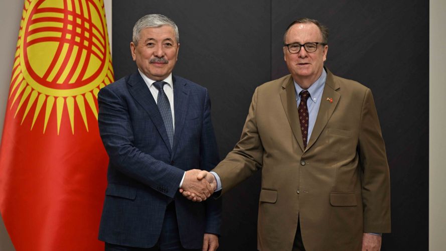 Cabinet Chairman meets with U.S. Ambassador to Kyrgyzstan -