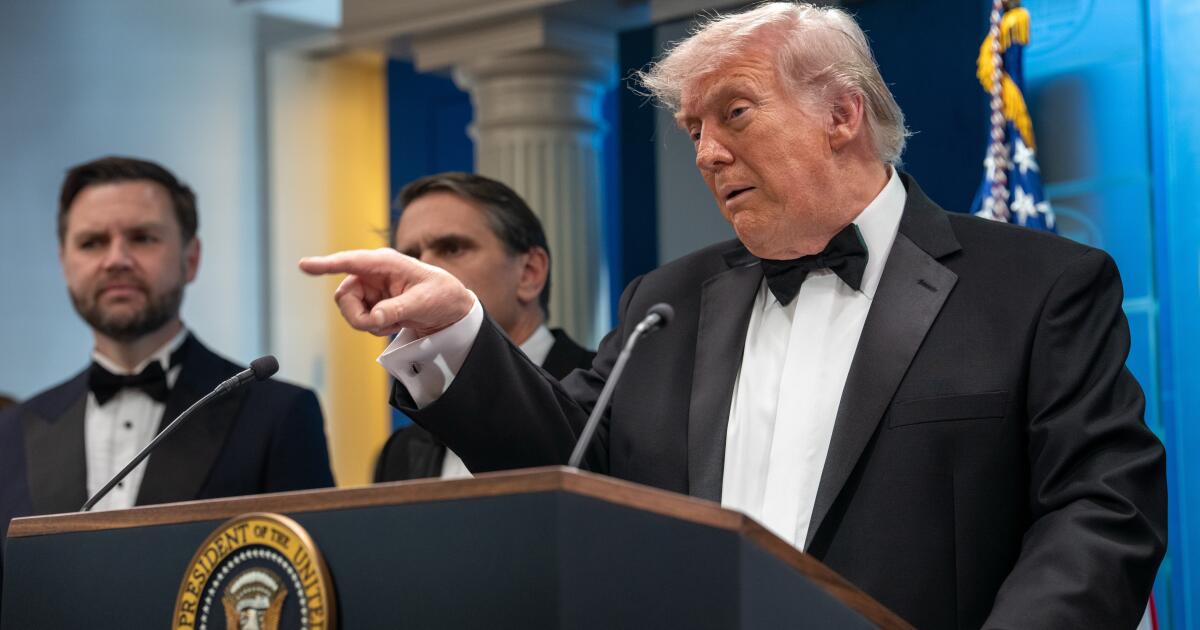 Contributor: Trump's priorities are revenge and posing