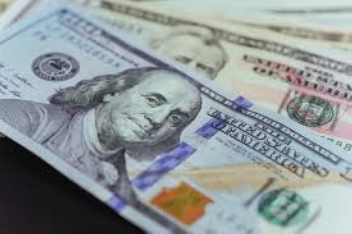 Declining remittances from the Gulf region threaten consumption in Asia