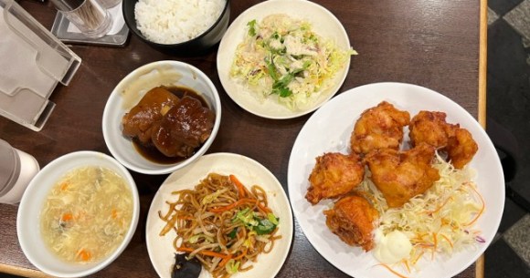 Does the Fukuryumon Chinese restaurant in Koenji offer the best lunch deal in Tokyo?