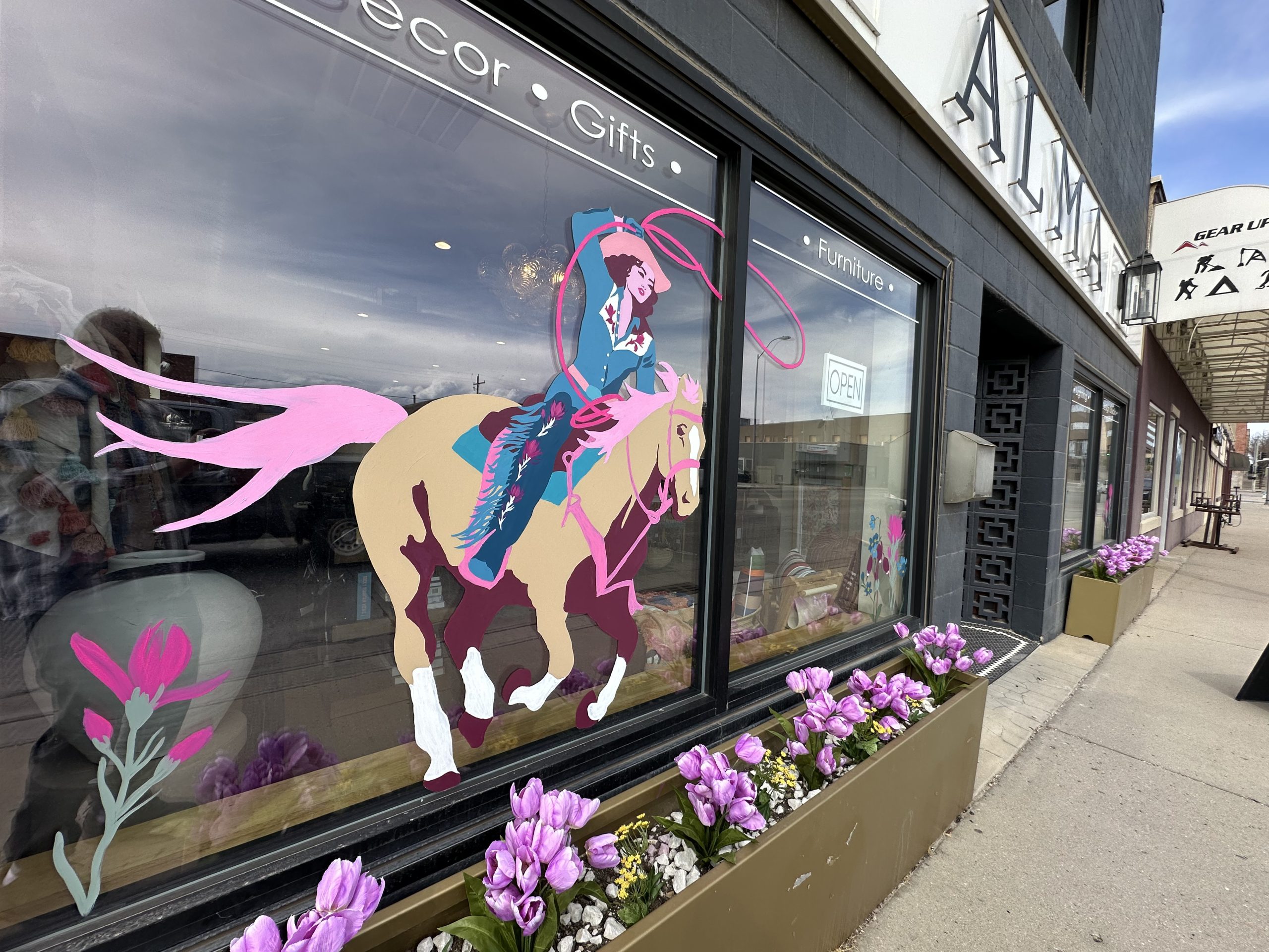 Downtown Casper Business Association announces winners of 'Windows in Bloom' community event