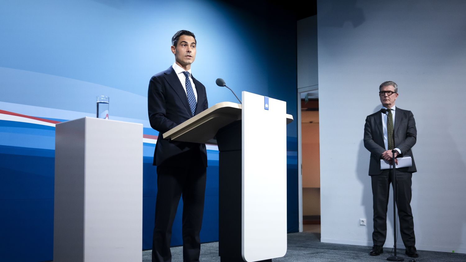 Dutch agree to ban import in goods from Occupied Territories