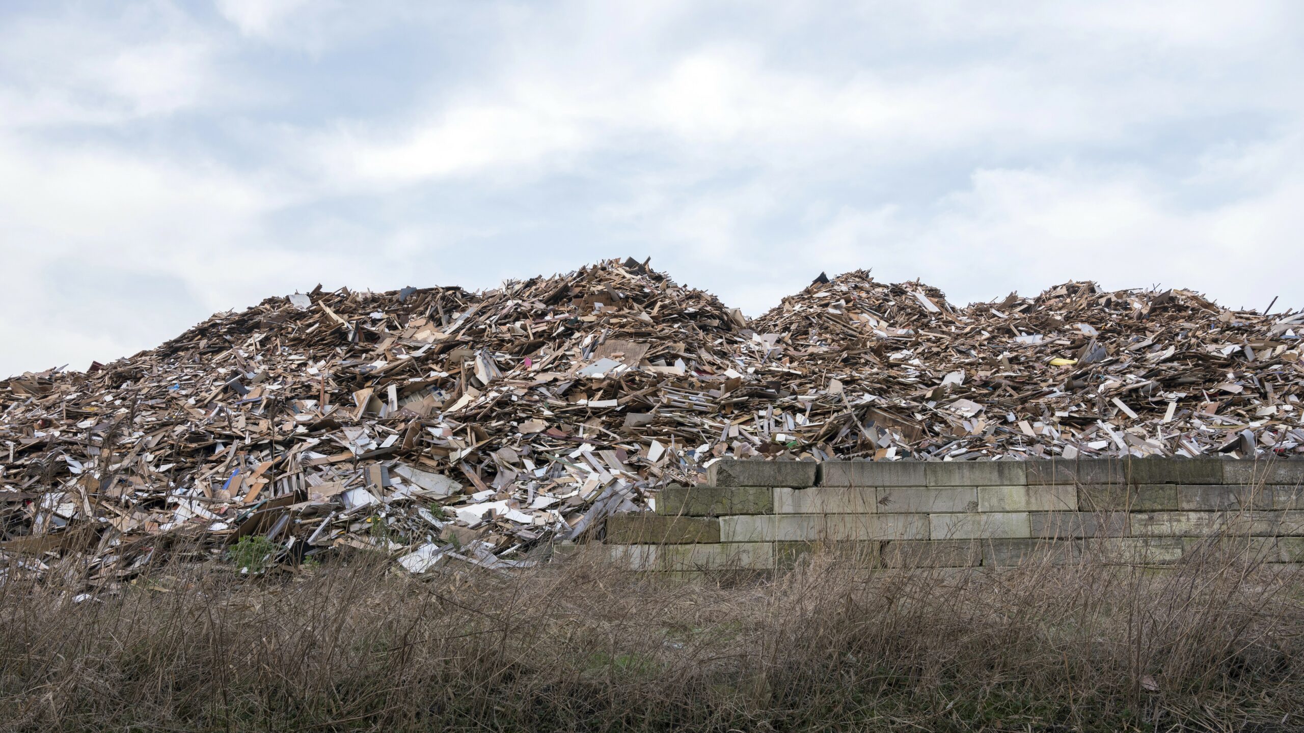 Dutch authorities flag 57 PFAS hotspots for urgent cleanup
