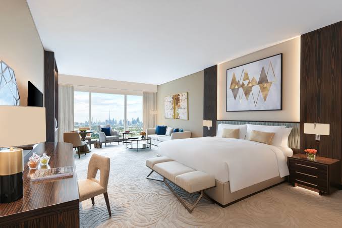 Egypt sets 2030 tourism goal: 300,000 hotel rooms through investment reform