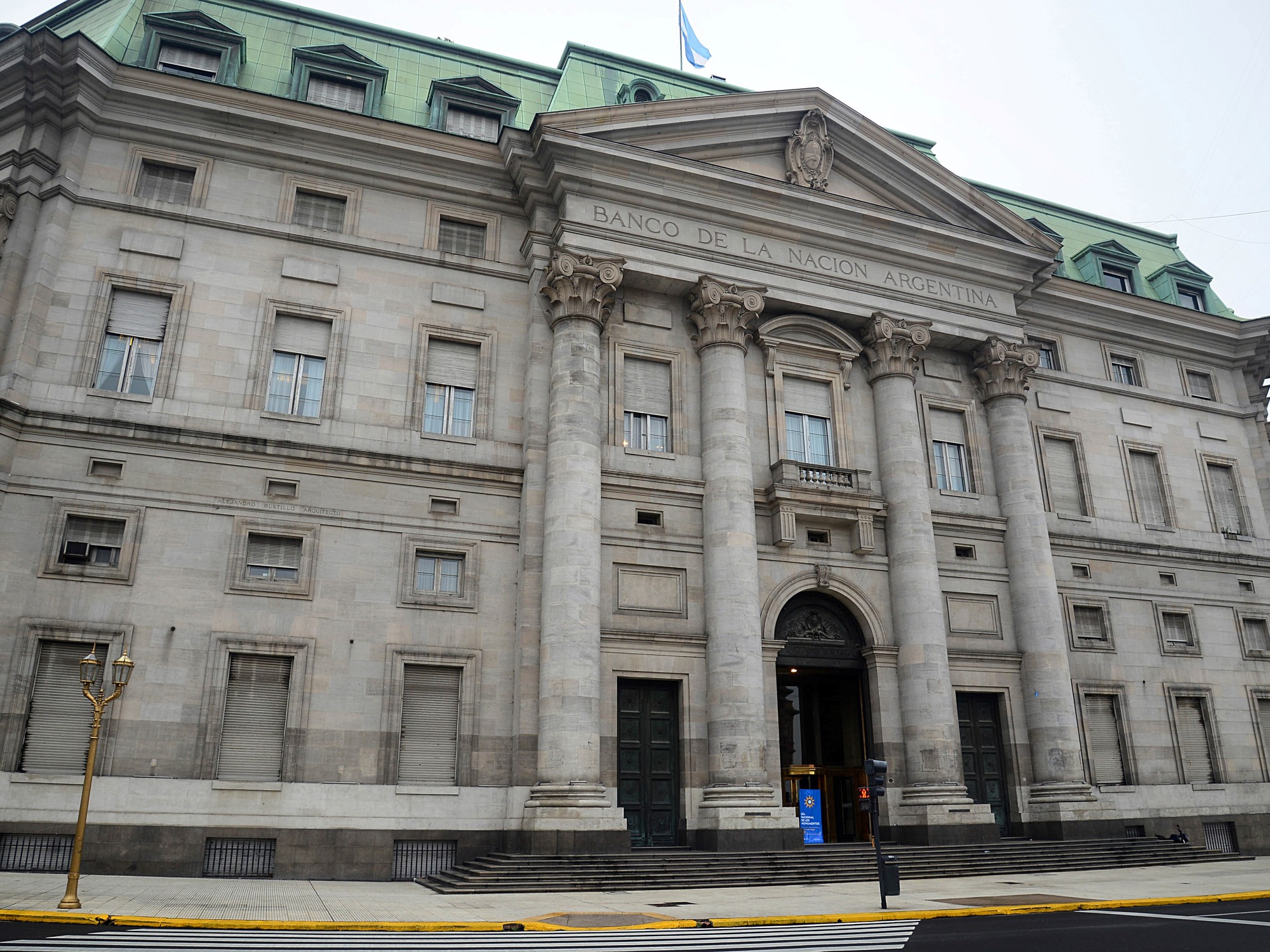 El Banco Nación consiguió levantar US$ 370 millones en su primera salida al mercado en 30 años