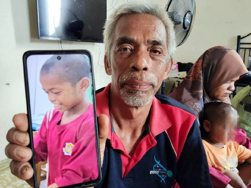 Father of boy crushed by concrete block pleads with public not to blame family