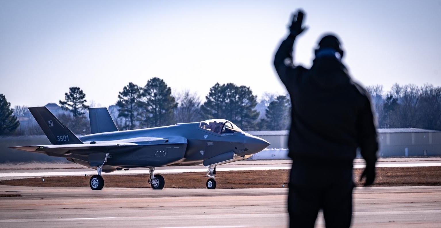 First of Poland’s F-35 stealth fighters arrive from US