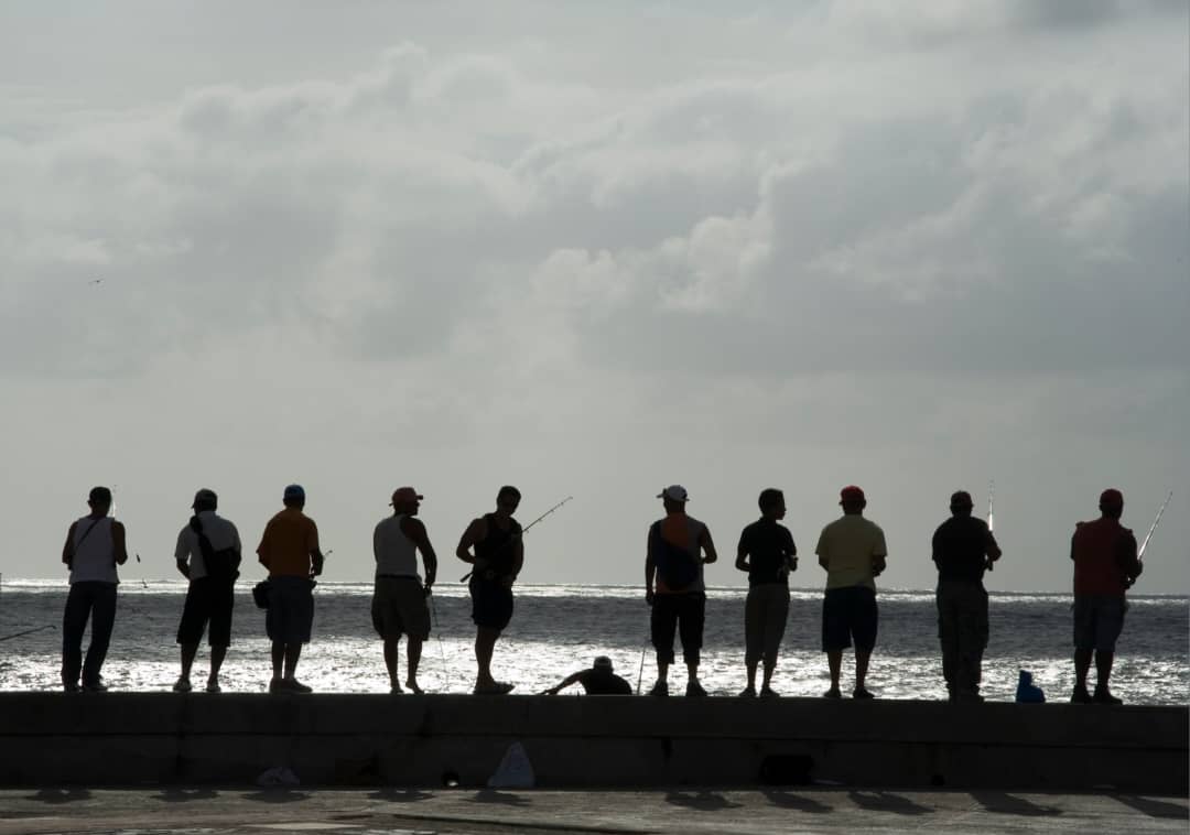 Fishing on the Havana Malecon – Photo of the Day