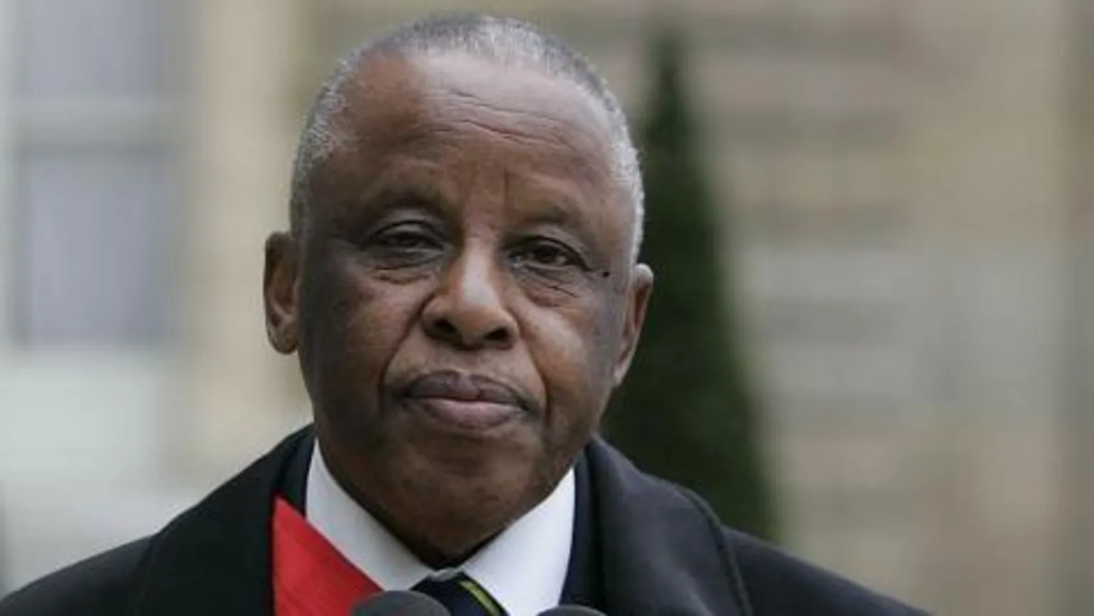 Former Botswana President and winner of Mo Ibrahim prize, Mogae, dies at 86. Things to remember about him