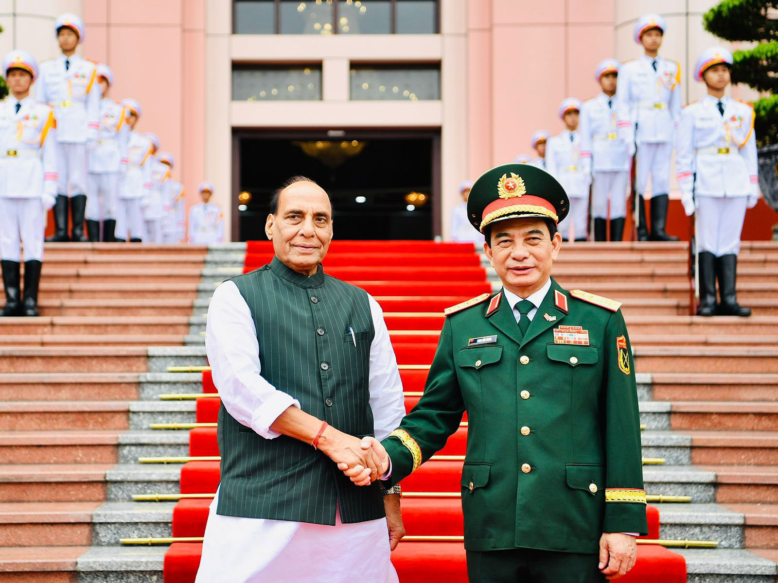 India, Vietnam Review Defence Cooperation