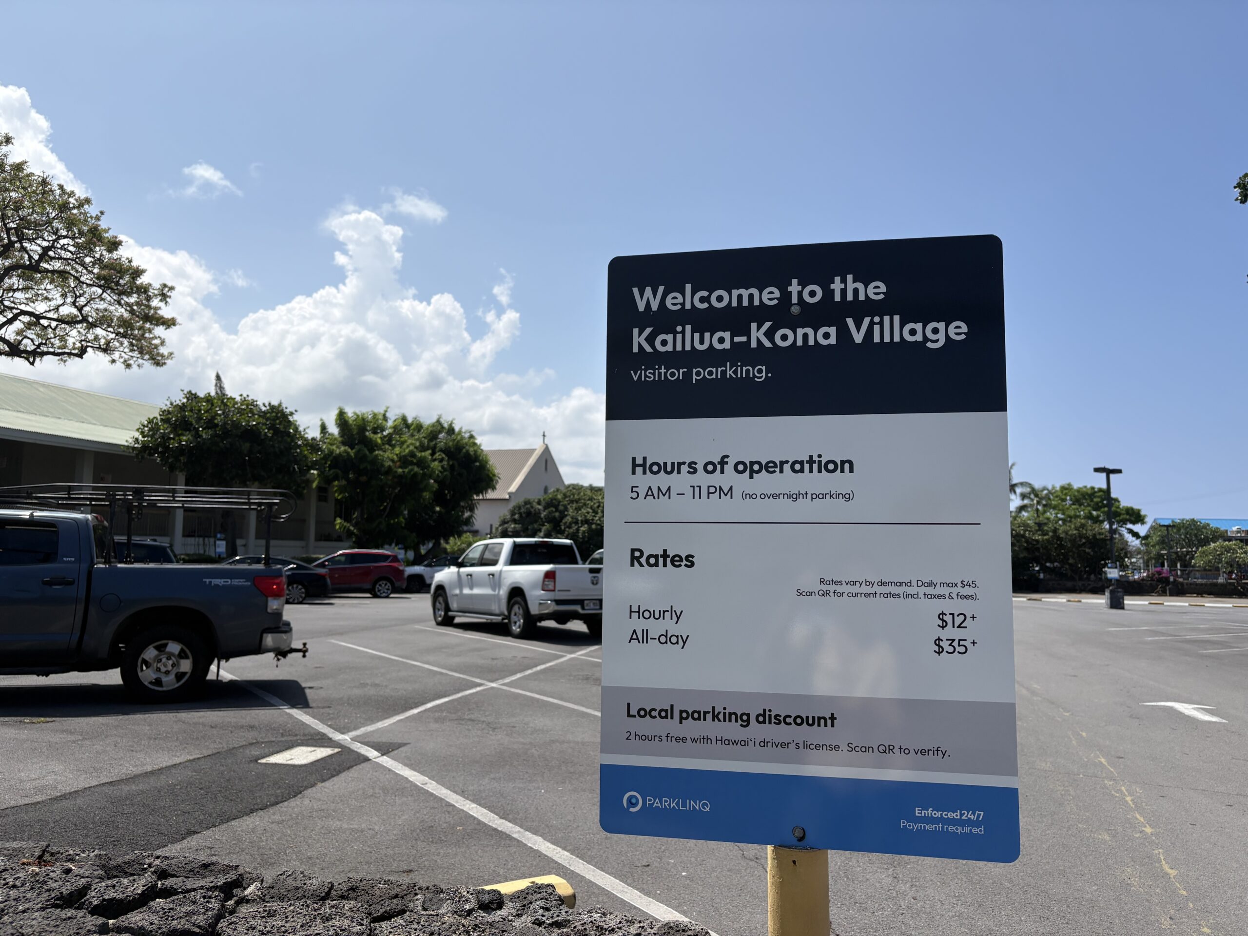 Kailua-Kona Confronts A Paid Parking 'Epidemic'