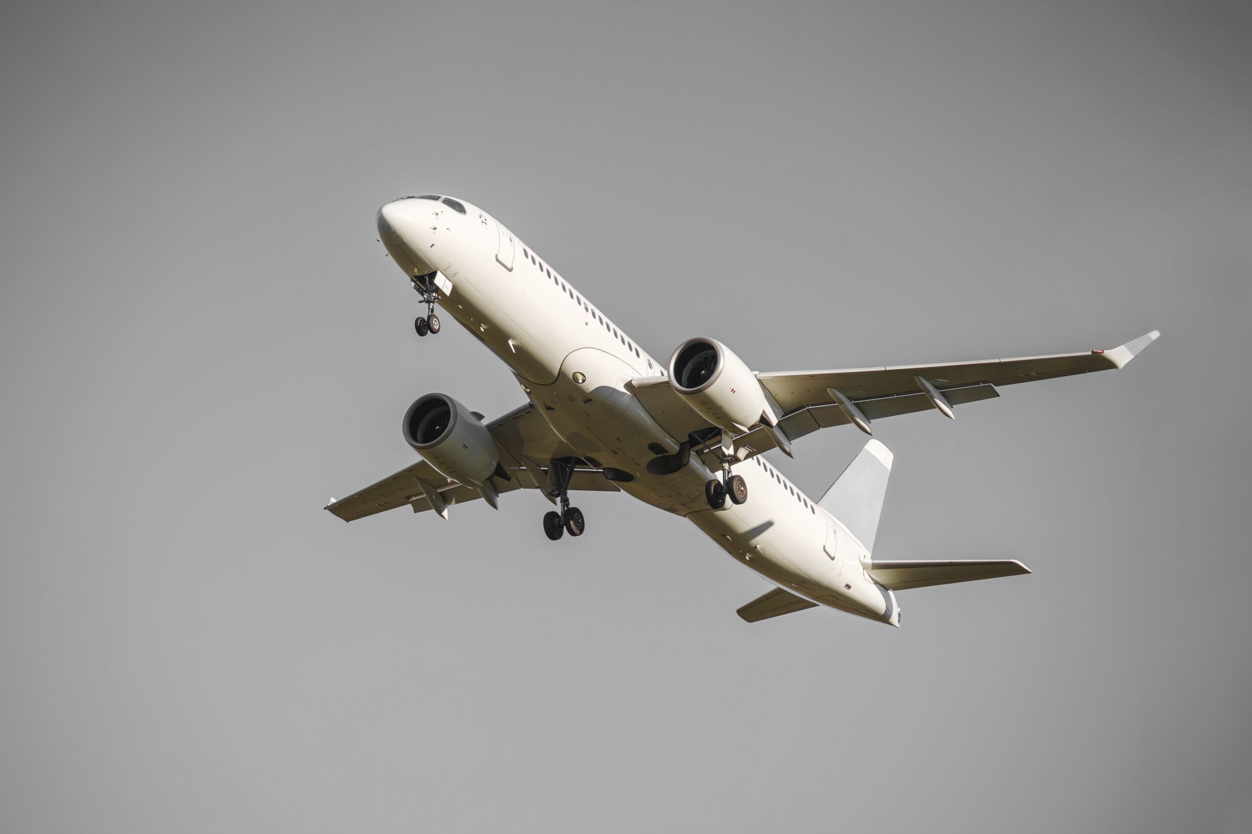 Kazakhstan Expands Direct Flights to Prague, Hanoi, Izmir, and Baku