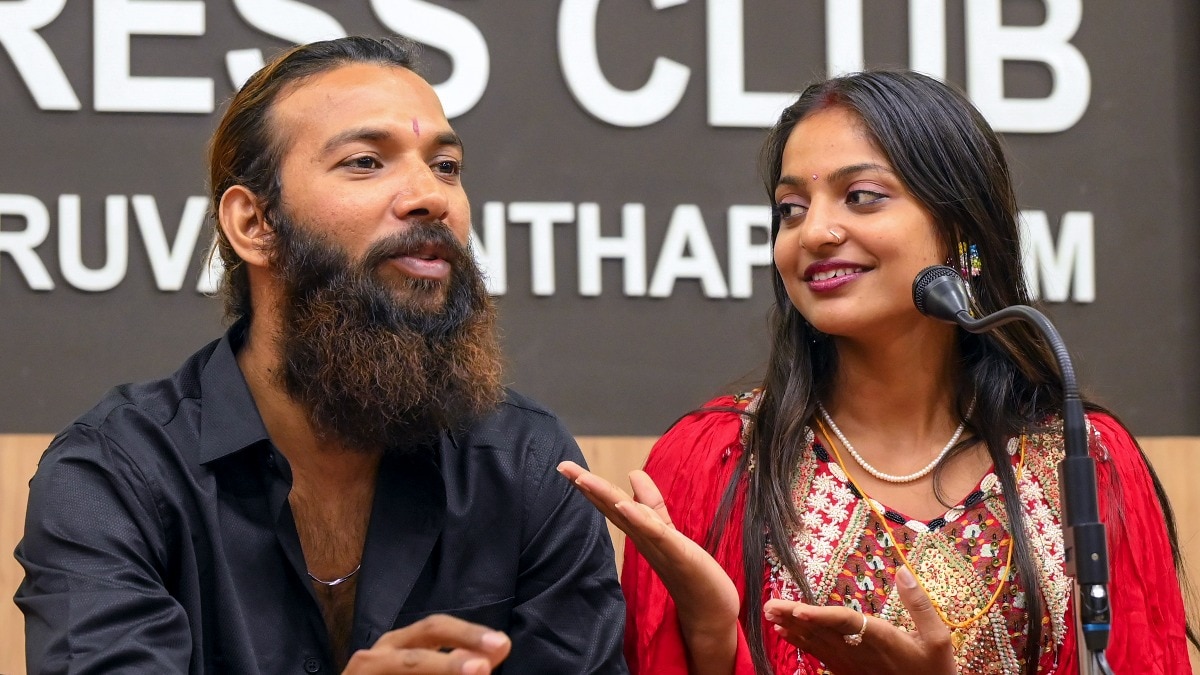 Kumbh-fame Monalisa’s husband Farmaan charged under SC/ST Act, Madhya Pradesh police informs Kerala High Court