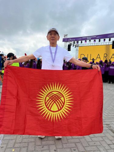 Kyrgyzstanis win medals at Baku marathon -