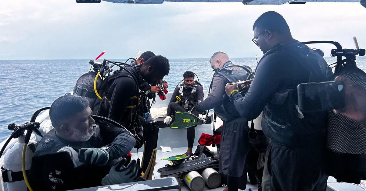 Maldives suspends search for four bodies in underwater cave after military diver dies